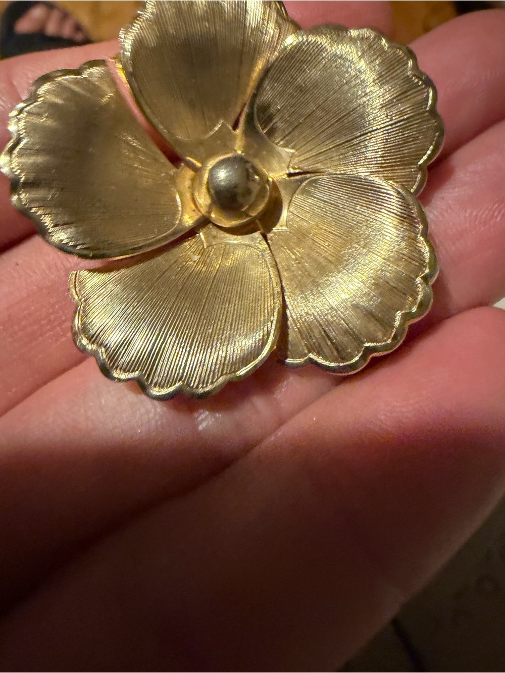 Vintage Emmons Gold Tone Flower Brooch